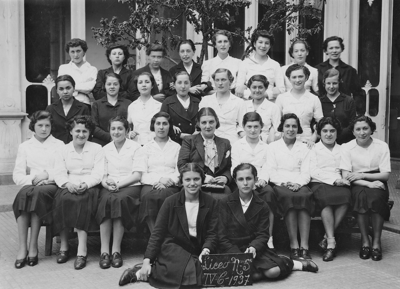 Annimo. Liceo N 5 de Nias 4 C. 1937.