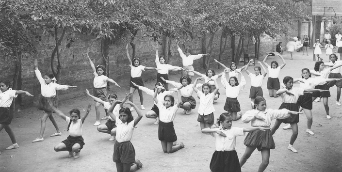 Anónimo. Revista de Gimnasia. Escuela Nº 80 República de Costa Rica. 1944